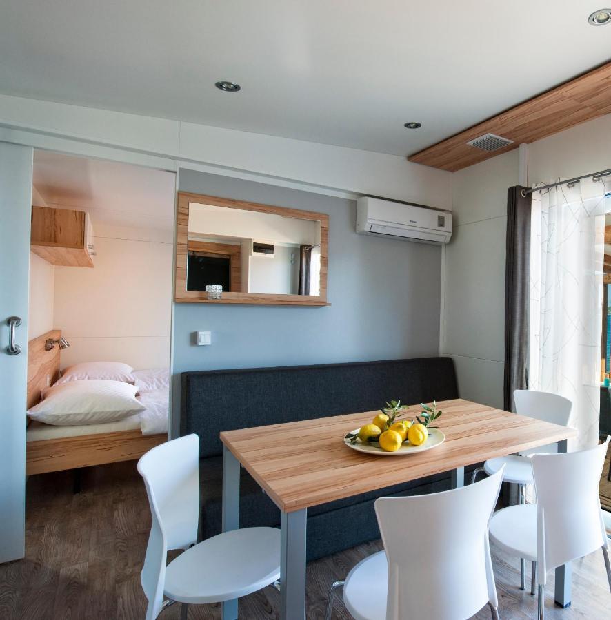 Adria Village Superior Mobile Homes Kemping Pakoštane